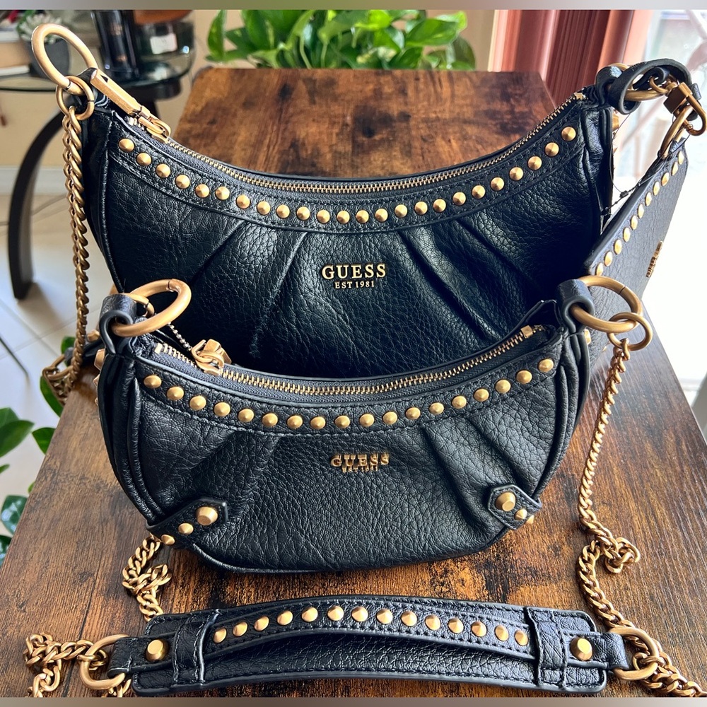 Clelia Crossbody Top Zip guess